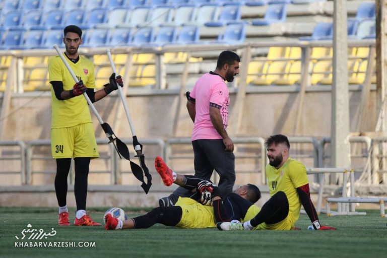 این بازیکن پرسپولیس یک دقیقه هم جلوی سپاهان بازی نکرد