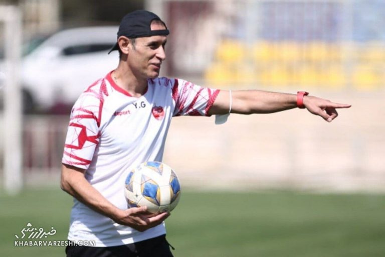 ببینید| حرکت جالب گل محمدی در پایان تمرین پرسپولیس