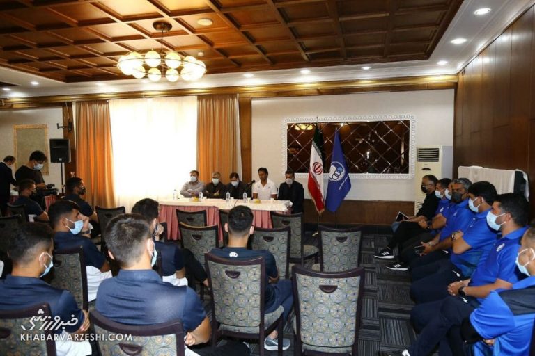 برگزاری جلسه مدیران ارشد باشگاه با کادر فنی و بازیکنان/ مجیدی: اتفاقات گذشته درخور نام استقلال ما نبود