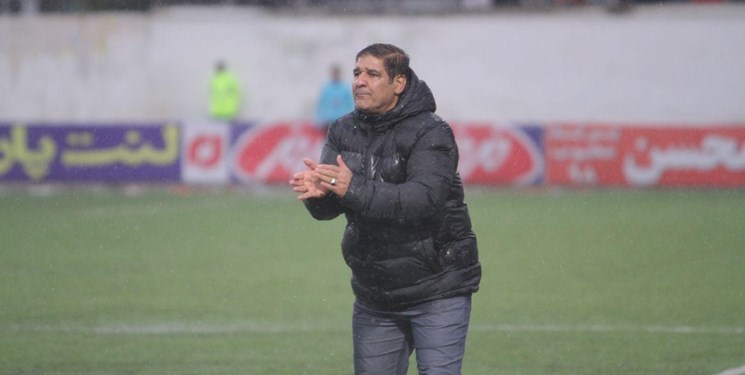 به روز رسانی / مهاجری: مدیون فوتبال شهرم بودم و آمدم کمک کنم