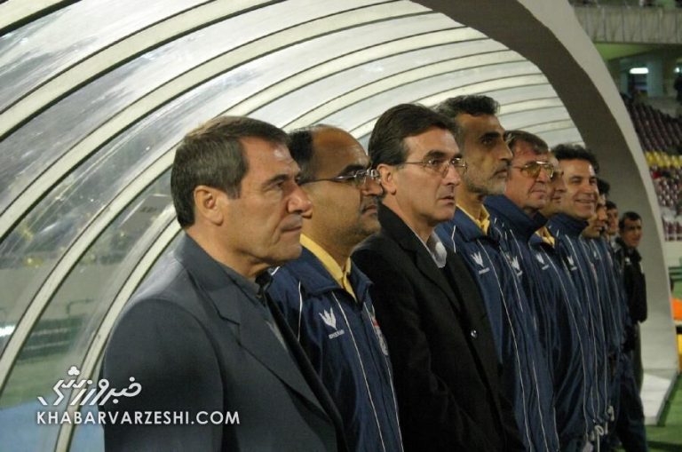 حمله شدید سرمربی سابق تیم ملی؛ تبلیغات کاذب نکنید؛ ما بهترین تیم آسیا نیستیم/ با امدادهای غیبی برنده می شویم/ خلیل زاده از نظر تکنیکی ضعیف است