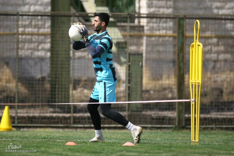 دروزاه بان استقلال سورپرایز شد/ خبر خوش آجرلو در ضیافت ناهار