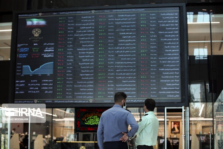 سبزپوشی بورس در آغاز هفته با رشد ۳۶ هزار واحدی شاخص