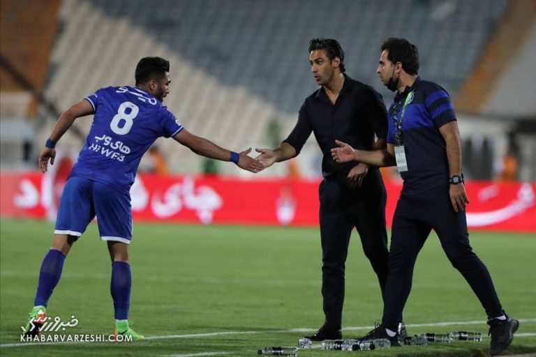 ستاره جنجالی یک ماه پیش از استقلال جدا شد/ مجیدی خبر داشت