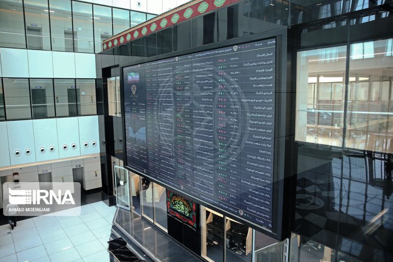 صنایع پیشرو در بورس تا پایان سال ۱۴۰۰ کدامند؟