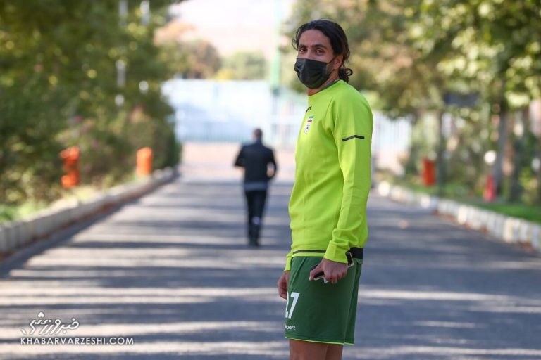 عکس| روزبه آمد، شماره پیراهن مدافع استقلال عوض شد؟