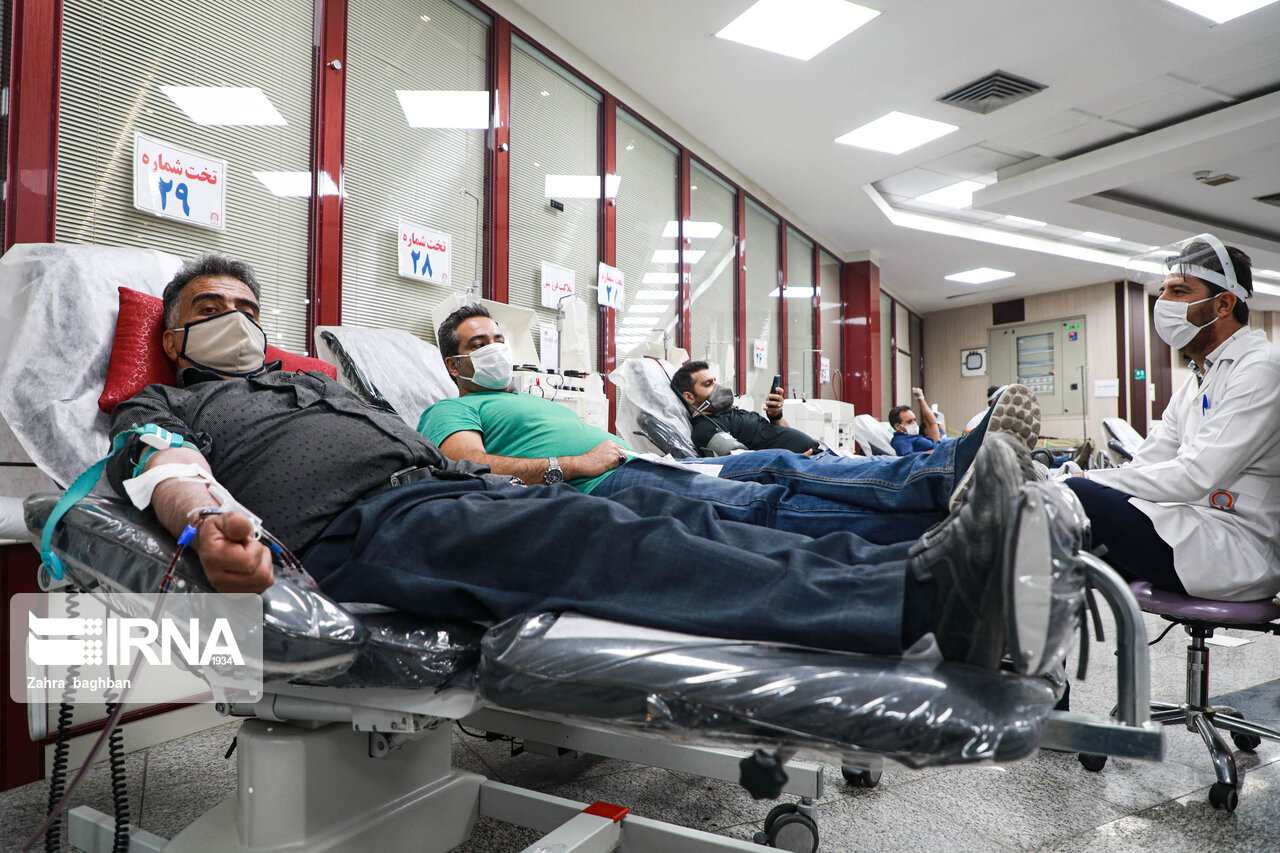 مبتلایان به کرونا یک ماه پس از بهبودی خون اهدا کنند