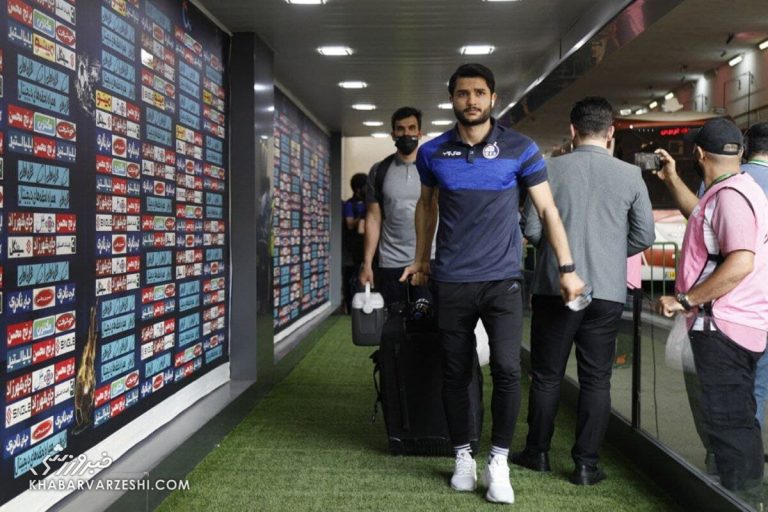 مدافع استقلال وارد فاز دوم نقاهت شد؛ تا اسفند نمیرسد