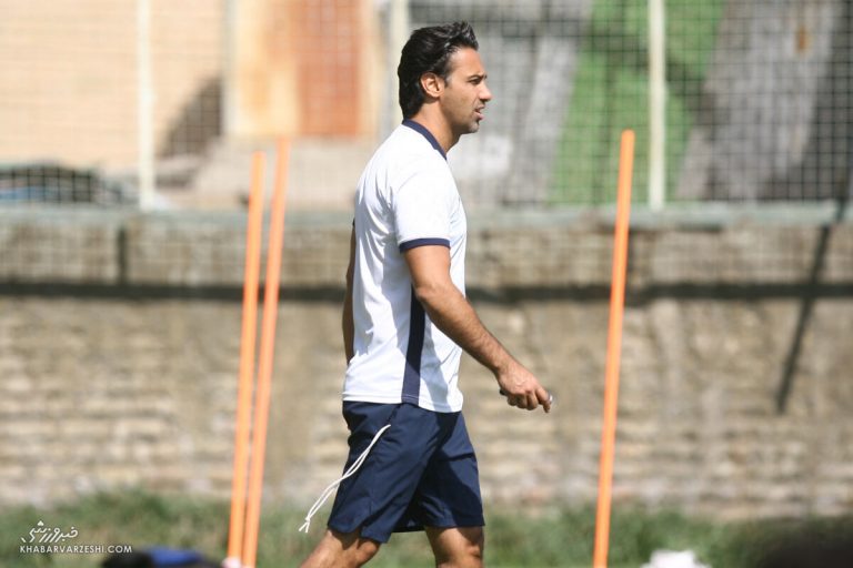 موافقت فرهاد مجیدی با جدایی یک بازیکن استقلال/ شرط سرمربی استقلال