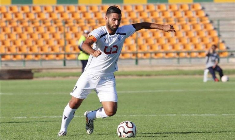 نفت مسجدسلیمان یک هافبک جذب کرد