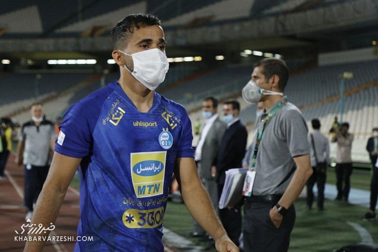 هافبک استقلال قراردادش را فسخ کرد/ واکنش بلبلی به مذاکره با پرسپولیس