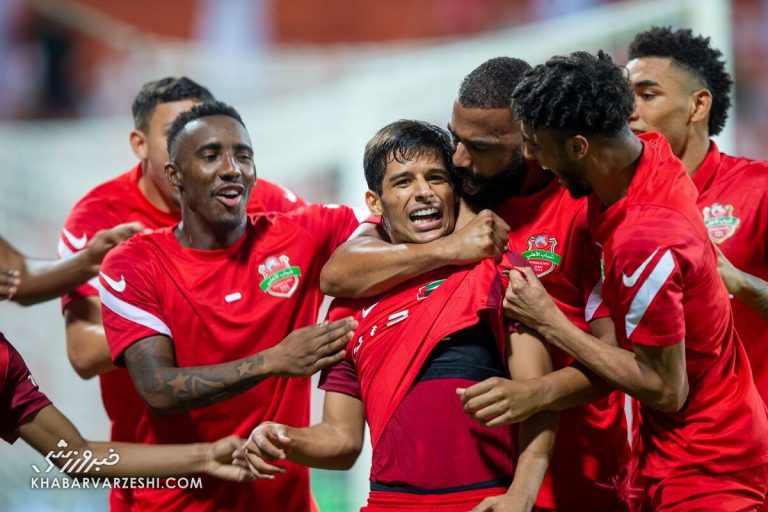 واکنش قایدی به خبر دیپورت نوراللهی از امارات/ جادوگر فقط علی کریمی؛ تکرار هم نمیشود/ پیشنهاد اروپایی داشتم اما …