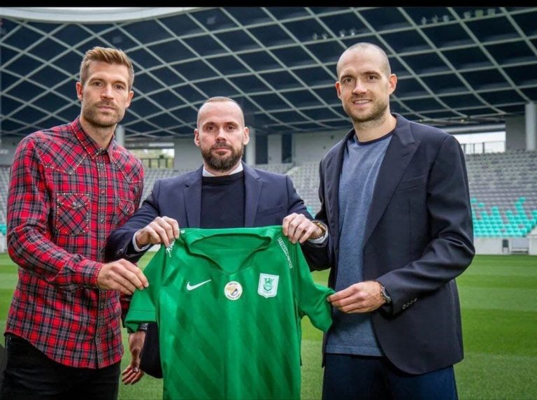 گزینه خارجی فرهاد مجیدی کاملا منتفی شد/ مقصد این بازیکن مشخص شد