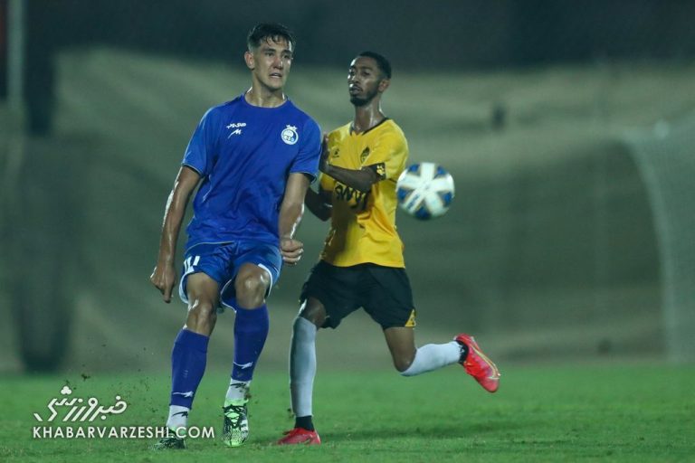 یک بازیکن دیگر هم از استقلال جدا شد