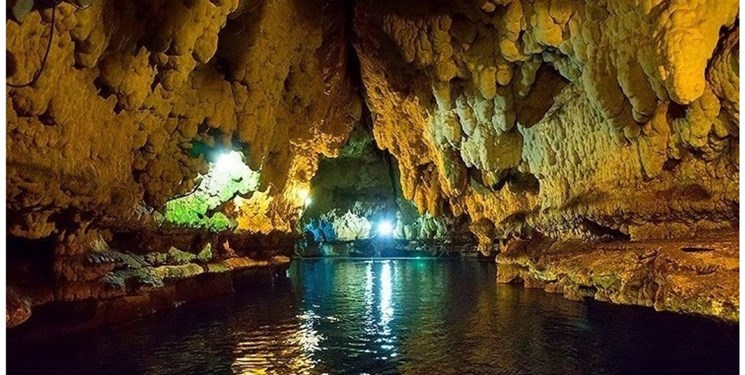 مصوبه کمیته ثبت و حرائم طبیعی، مانع سرمایه‌گذاری در بزرگترین غار آبی جهان