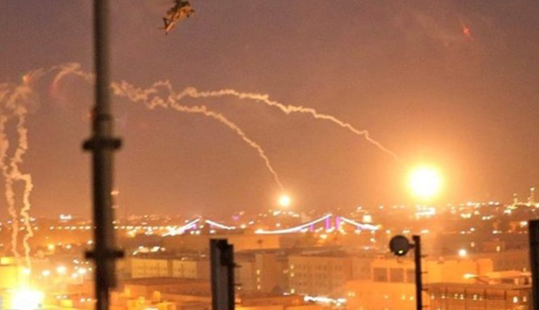 حمله راکتی به سفارت آمریکا در بغداد (فیلم)