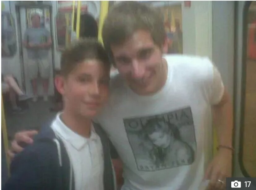 فوتبالیست‌های مطرح جهان در مترو/عکس