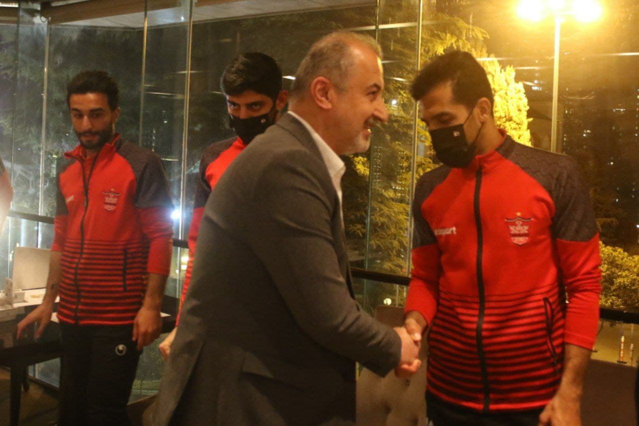 معارفه مدیرعامل جدید به شاگردان یحیی/عکس