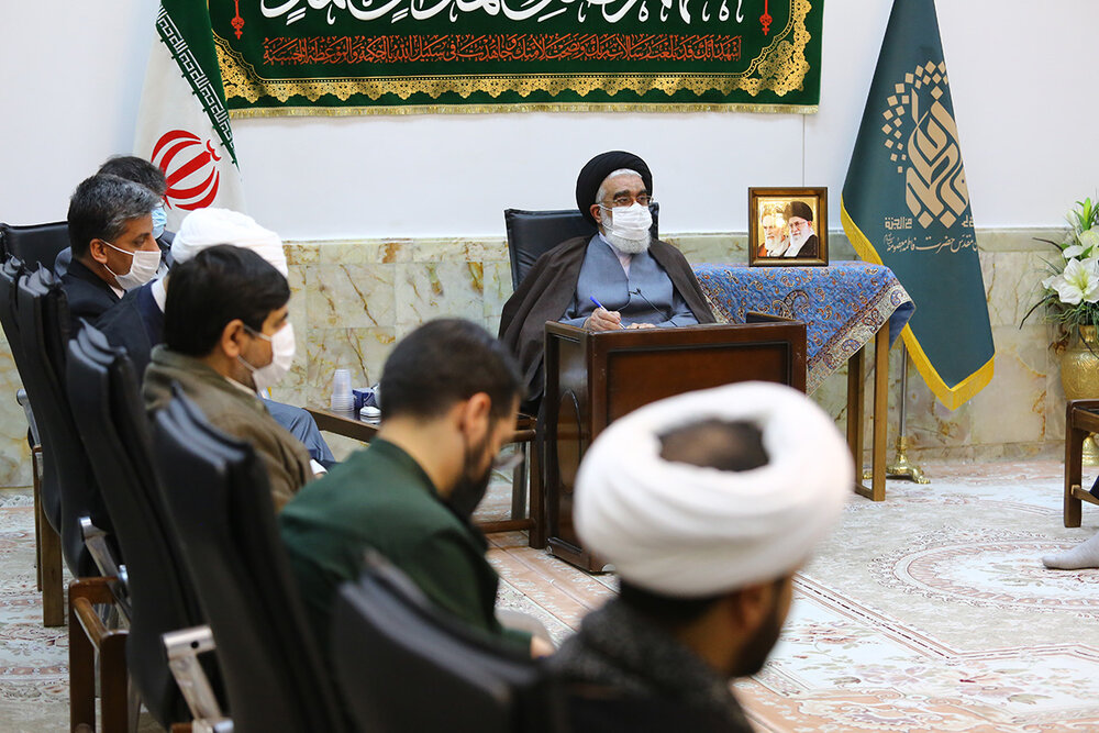 نشست رسانه های استان قم با آیت الله سعیدی نشست رسانه های استان قم با آیت الله سعیدی