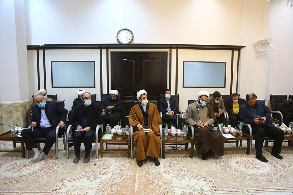 نشست رسانه های استان قم با آیت الله سعیدی نشست رسانه های استان قم با آیت الله سعیدی