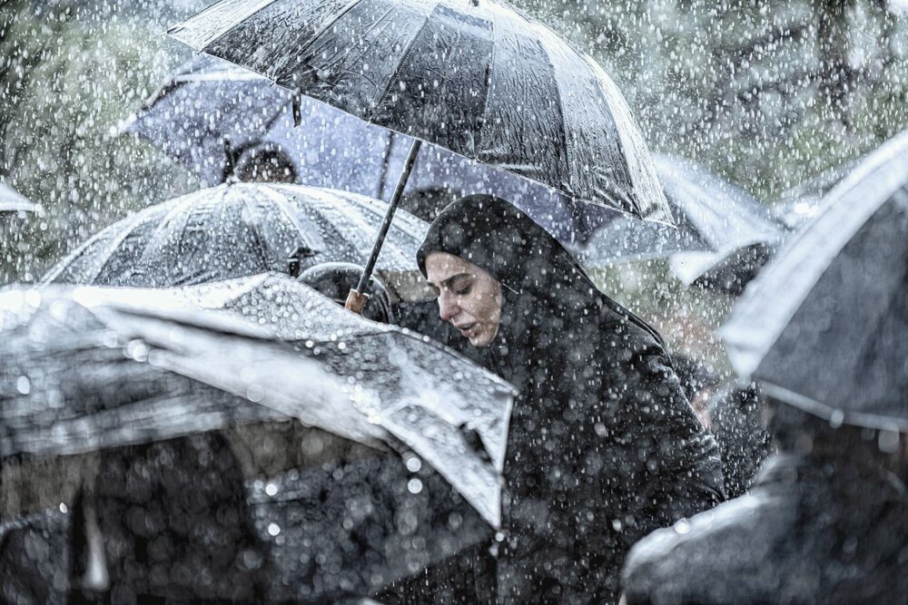 چهره پریشان رعنا آزادی‌ور در «مرد بازنده»/ عکس