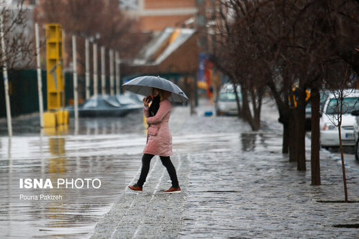 از کاهش دما تا بارش باران برای آخر هفته تهران