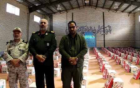 توزیع ۲هزار بسته کمک مومنانه به مردم سیستان وبلوچستان