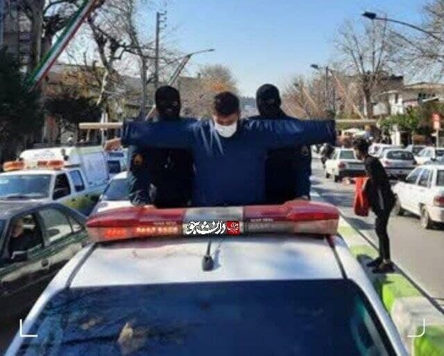 در گرگان چوب در آستین یکی از اوباش کردند و در شهر چرخاندند/ تصویر