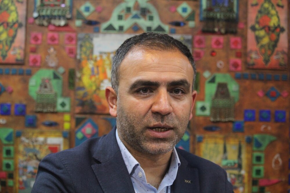 غفران بدخشانی: چرا ناصر خسرو را ایرانی می‌دانید ولی مرا افغان می‌خوانید!