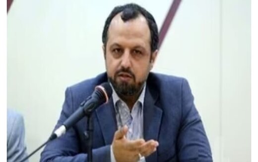 وزیر امور اقتصادی و دارایی وارد خوزستان شد