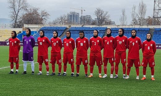 پیروزی تیم ملی فوتبال زنان فوتبالیست در کافا