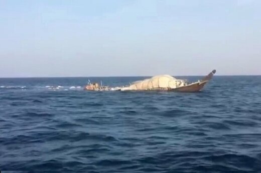 یک کشتی در خلیج فارس غرق شد؛ شروع عملیات نجات برای ۳۰ خدمه