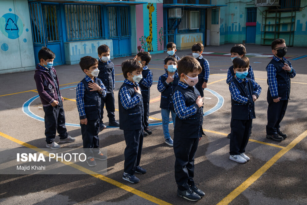 تصاویر جالب از بازگشایی مدارس بعد از دو سال تعطیلی