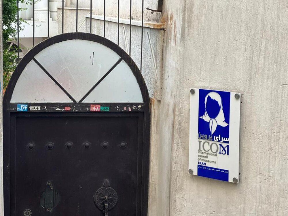 حسین کیانی «پروین» را زنده میکند