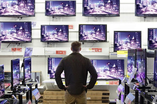 قیمت عجیب تلویزیون‌های لاکچری در بازار/ این تلویزیون ۲۱۲ میلیون تومان قیمت دارد