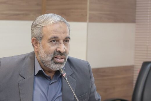 یک نماینده مجلس گفت: مدیر آموزش‌وپرورش خوزستان را مرخص کنید تا به مدرسه غیردولتی خودش برسد