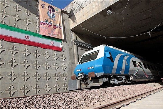 ۹ کیلومتر دلهرهآور زیر زمین در تهران/ لب خط همچنان خطرناک