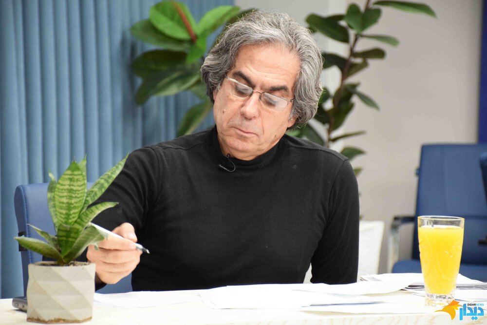 تبخیر طبقه متوسط در ایران/ هر سال ۵ درصد به آمار اقدام به خودکشی اضافه میشود