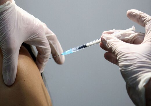 تزریق بیش از ۳۷ هزار دز واکسن کرونا در شبانه‌روز گذشته