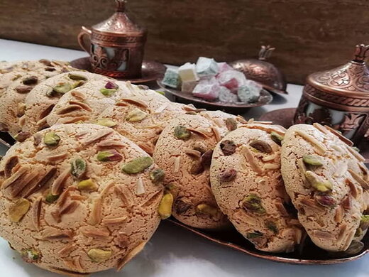 جشنواره قرابیه، شیرینی و شکلات در تبریز برگزار می شود