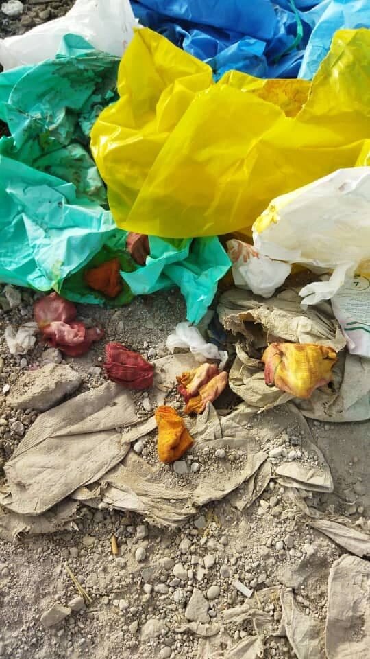 رها شدن زباله‌های عفونی یک بیمارستان‌ در کلانشهر اهوار