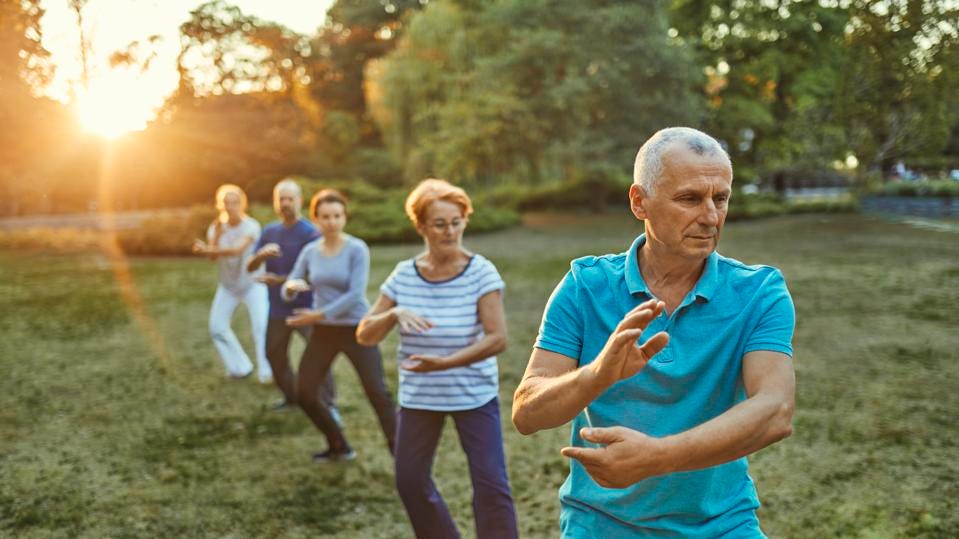 طبهای جایگزین چطور میتوانند به افراد مبتلا به سرطان کمک کنند؟