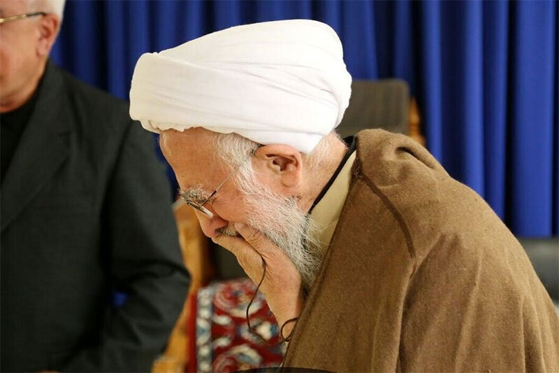 مظهر زیبایی و فریبایی؛ یادداشت یوسفعلی میرشکاک درباره سوگواری آیتالله جوادی آملی در فراق همسر