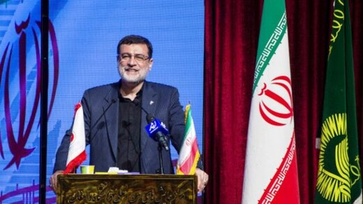 جمهوری اسلامی ایران به دنبال حرکت در مسیر کمال و سعادت است