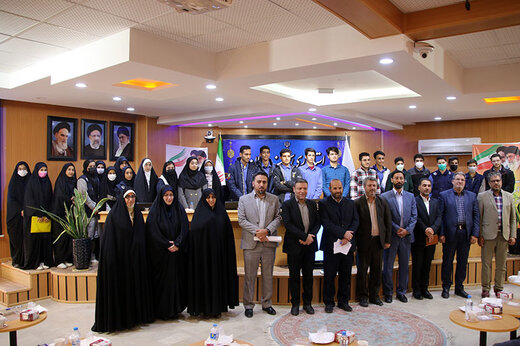 اعضای مجلس دانش آموزی استان سمنان باحضور مسؤولان استانی گردهم آمدند