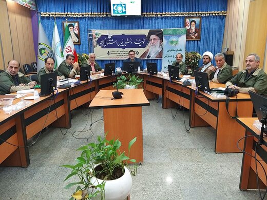 سالانه تولید و نگهداری ۹۰۰هزار اصله نهال در نهالستانهای استان سمنان / شرط اصلی پیشبرد اهداف سازمانی ایجاد روحیه خودباوری است