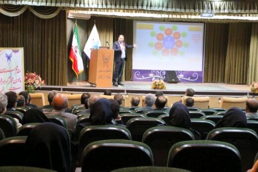 معرفی کارگروه های ۱۰ گانه برای اجرای طرح تحول و تعالی در دانشگاه آزاد اسلامی سمنان