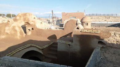 آماده‌سازی اولین گذر تاریخی و معماری حاشیه کویر در روستای تاریخی بیابانک