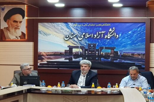 کمیسیون معاملات دانشگاه آزاد اسلامی استان سمنان تشکیل جلسه داد