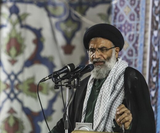 امام جمعه اهواز: دلیل عمده آسیبها، بهویژه در کشاورزی «پرداخت نکردن زکات» است / مقصر «پلشتیهای حجاب»، جامعه ایمانی است